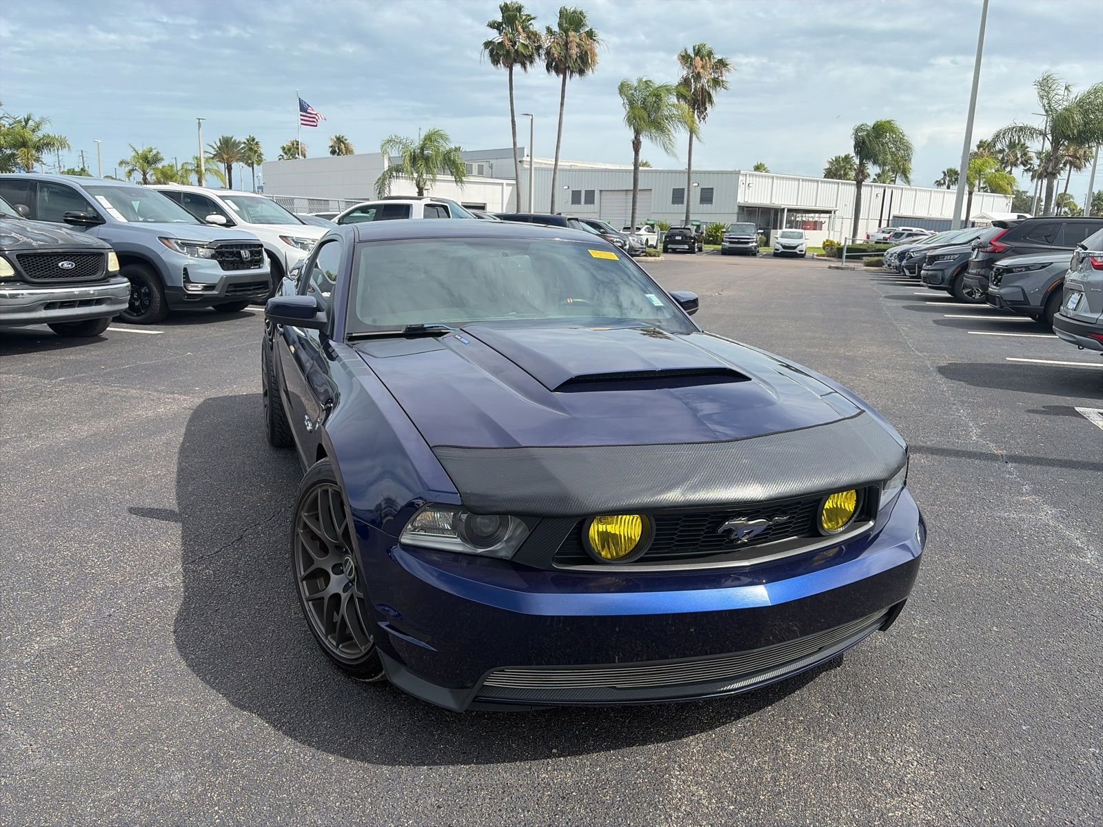 2011 Ford Mustang GT Premium's photo