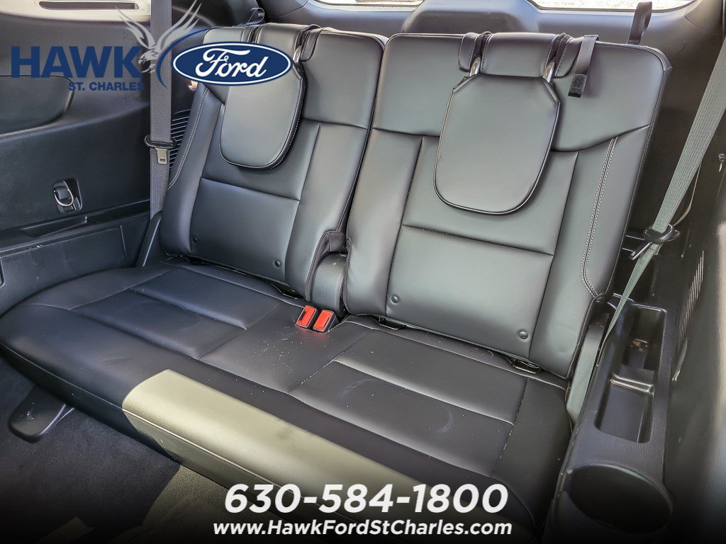 Certified Used 2023 White Metallic Ford XLT image 11