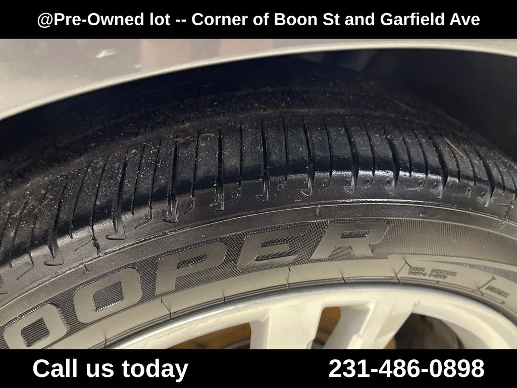 Used 2013 Gray Volkswagen TDI SEL Premium image 12