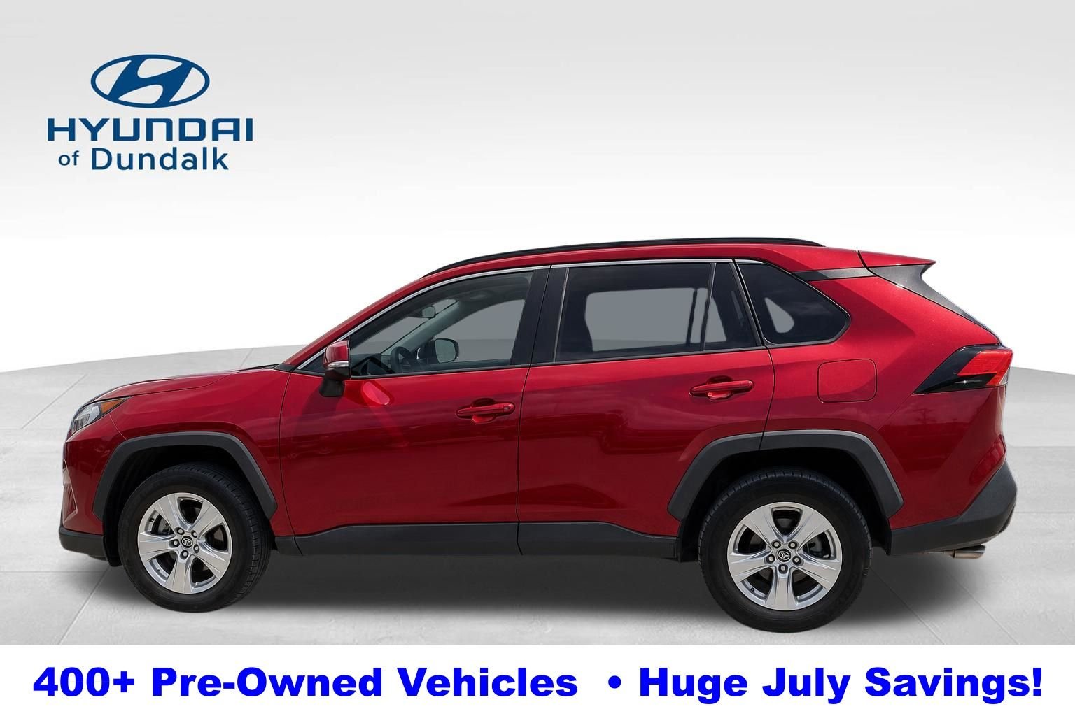 Used 2020 Red Toyota XLE image 2