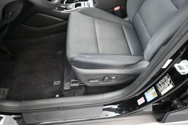 Used 2018 Black Hyundai SEL image 13