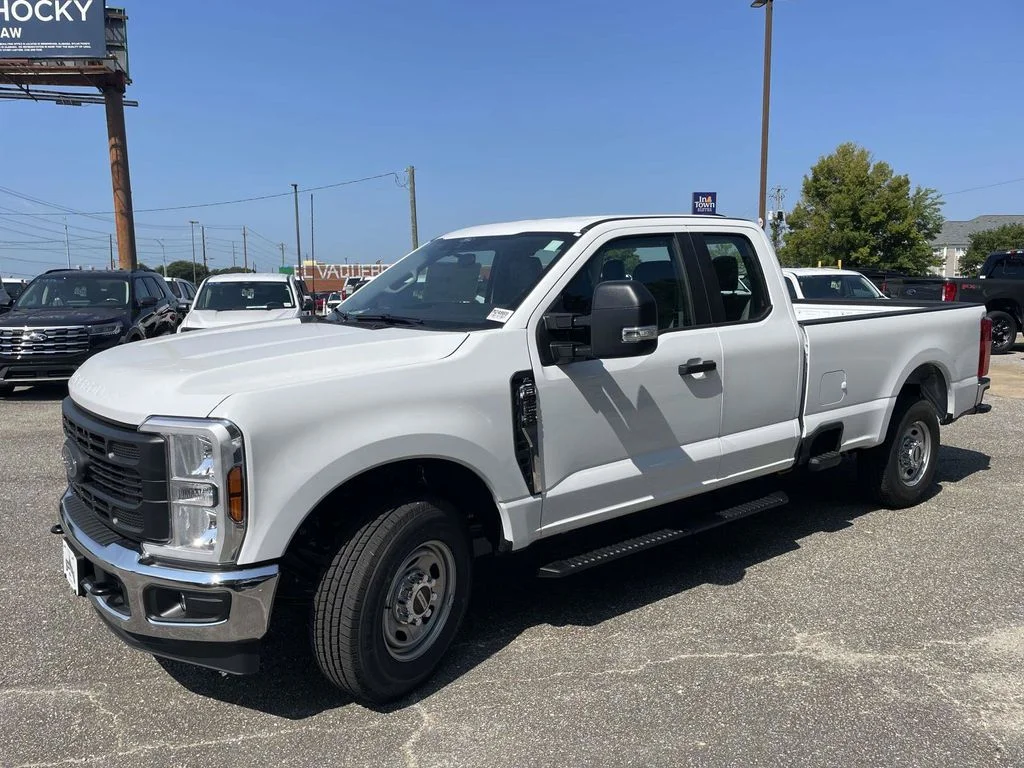 New 2026 White Ford XL image 7