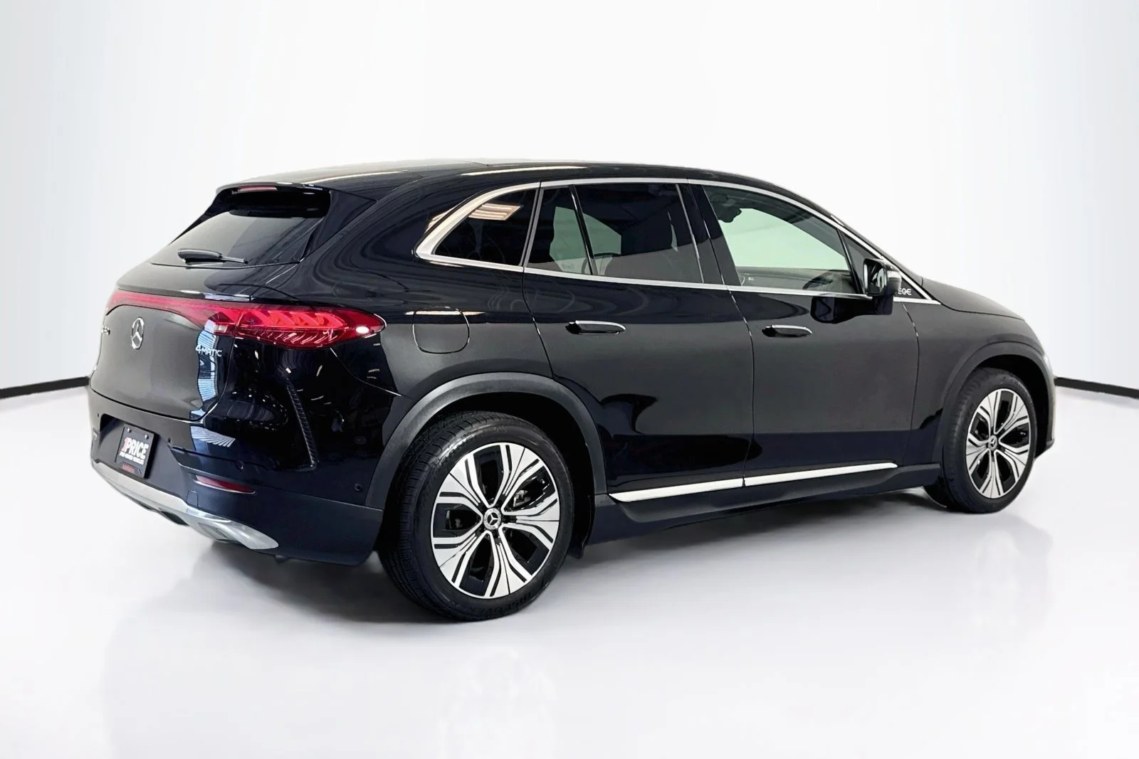 Used 2023 Obsidian Black Metallic Mercedes-Benz EQE 350 image 5