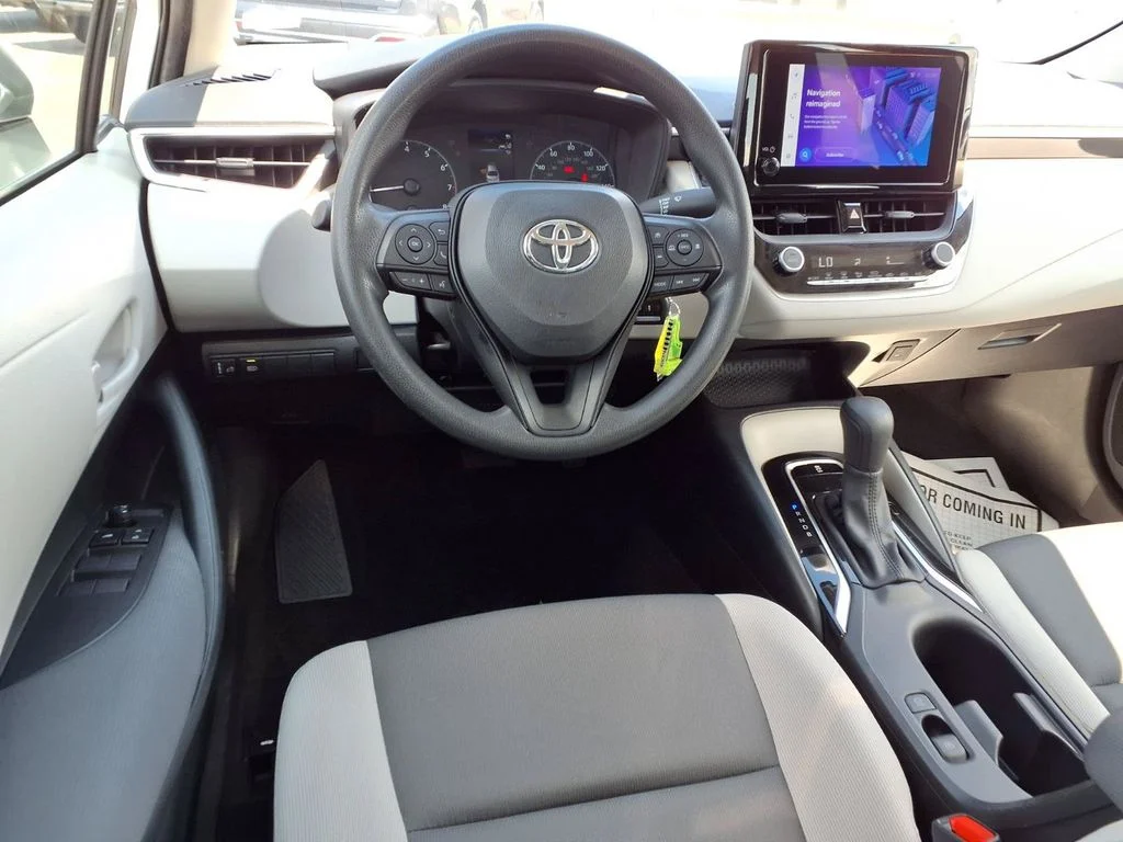 Used 2024 Ice Toyota LE image 4