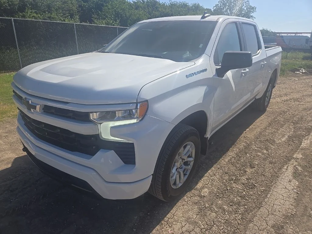 Used 2026 White Chevrolet RST image 1