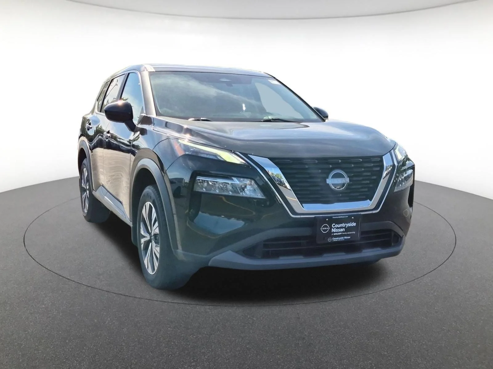 Used 2023 Super Black Nissan SV image 3