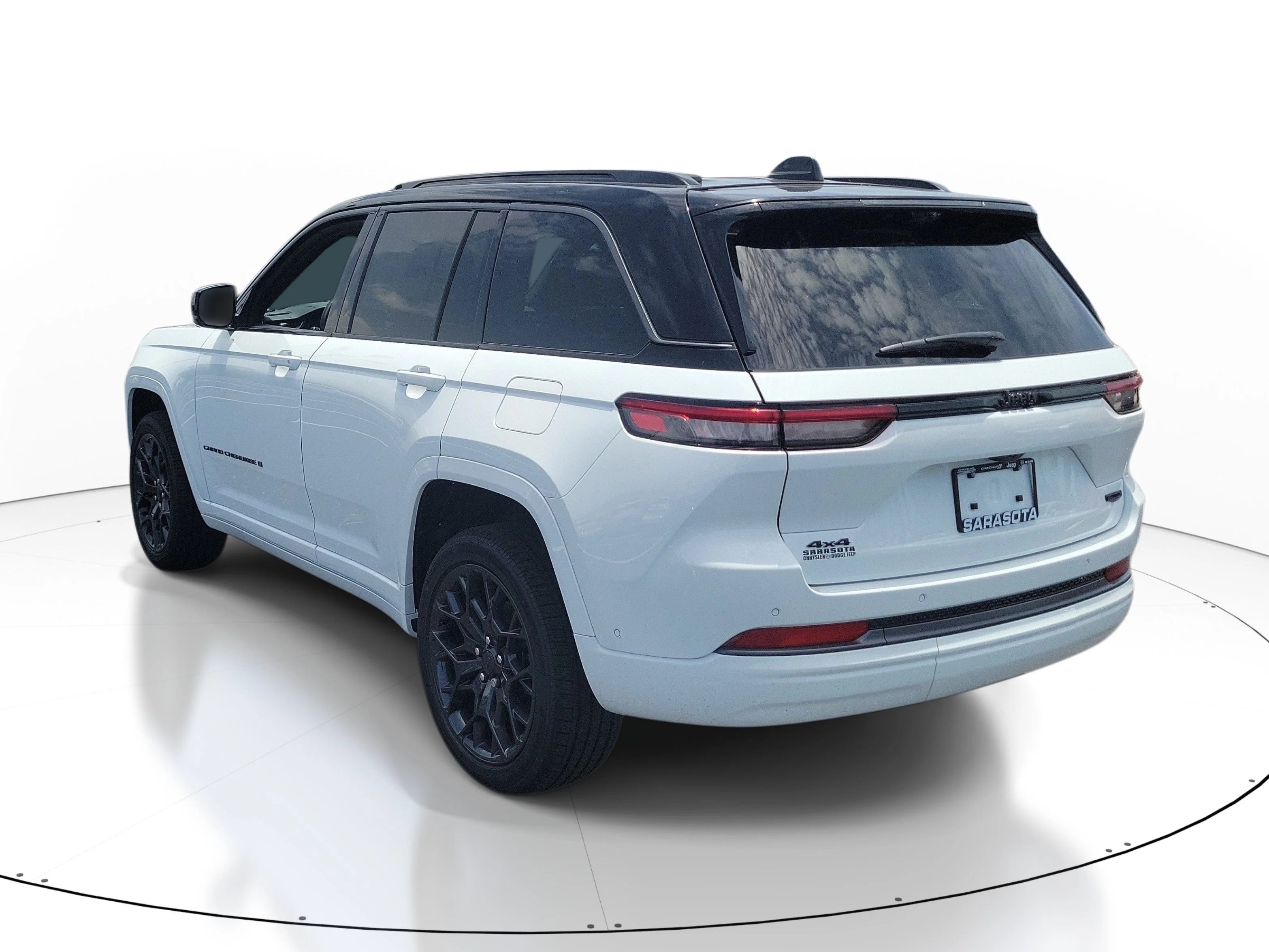 New 2026 Bright White Clearcoat Jeep Summit image 3