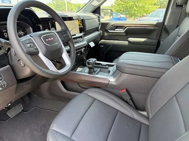 2026 GMC Sierra 1500 SLT - Photo 17