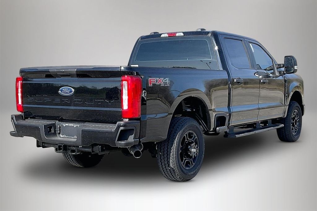 New 2026 Ford Super Duty F-250 XL 4D Crew Cab