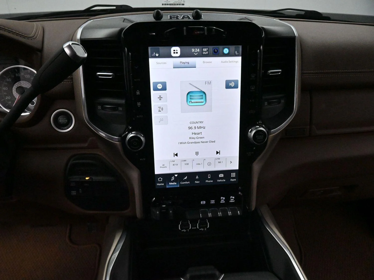 2022 RAM Ram 3500 Pickup Laramie - Photo 21