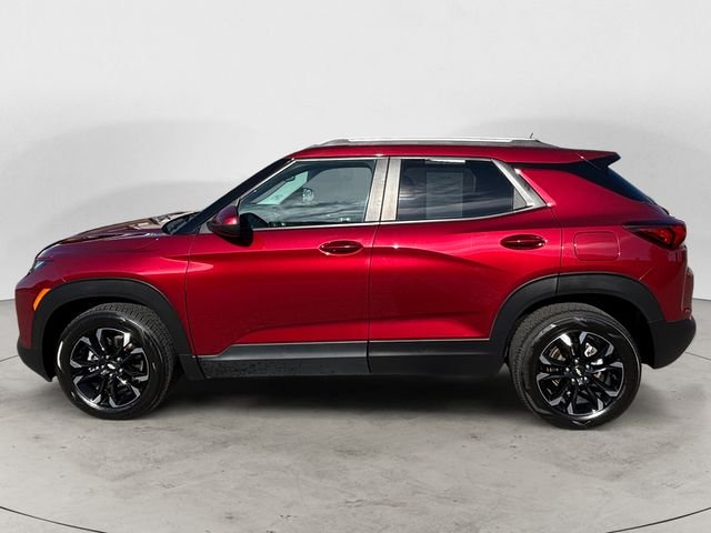 Used 2022 Crimson Chevrolet LT image 8