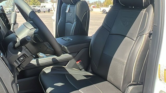 2026 RAM 2500 Rebel - Photo 17