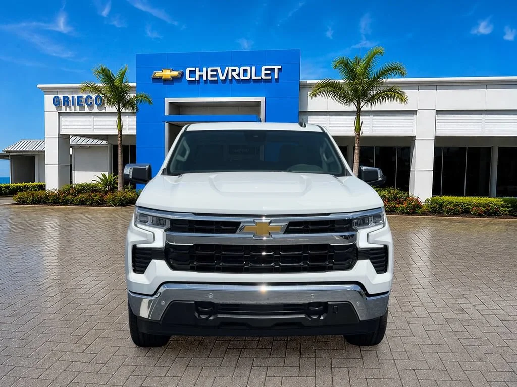 New 2026 Summit White Chevrolet LT image 2