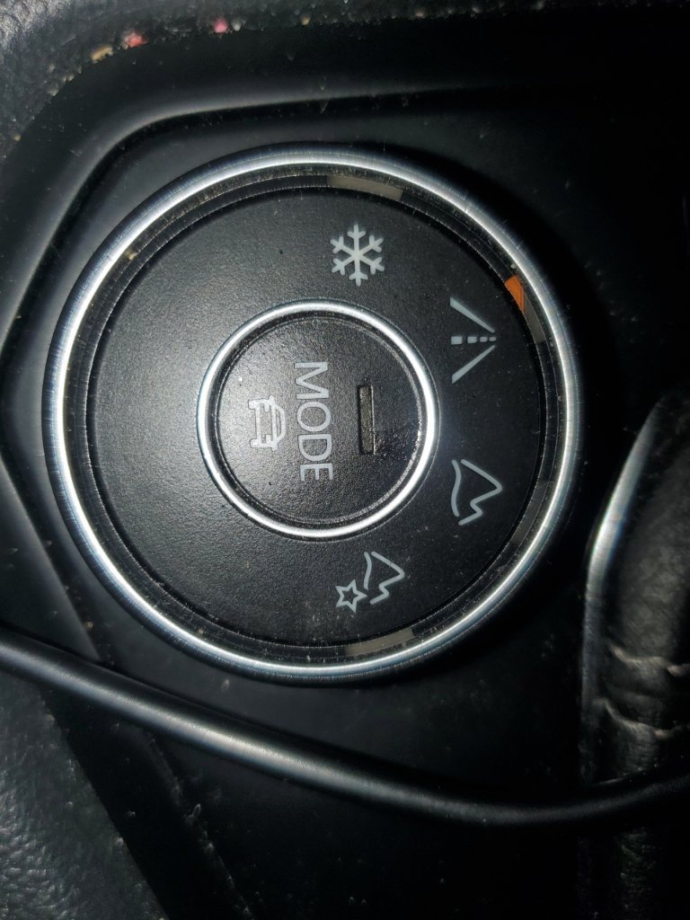 Used 2022 Black Volkswagen 1.5T SE image 18
