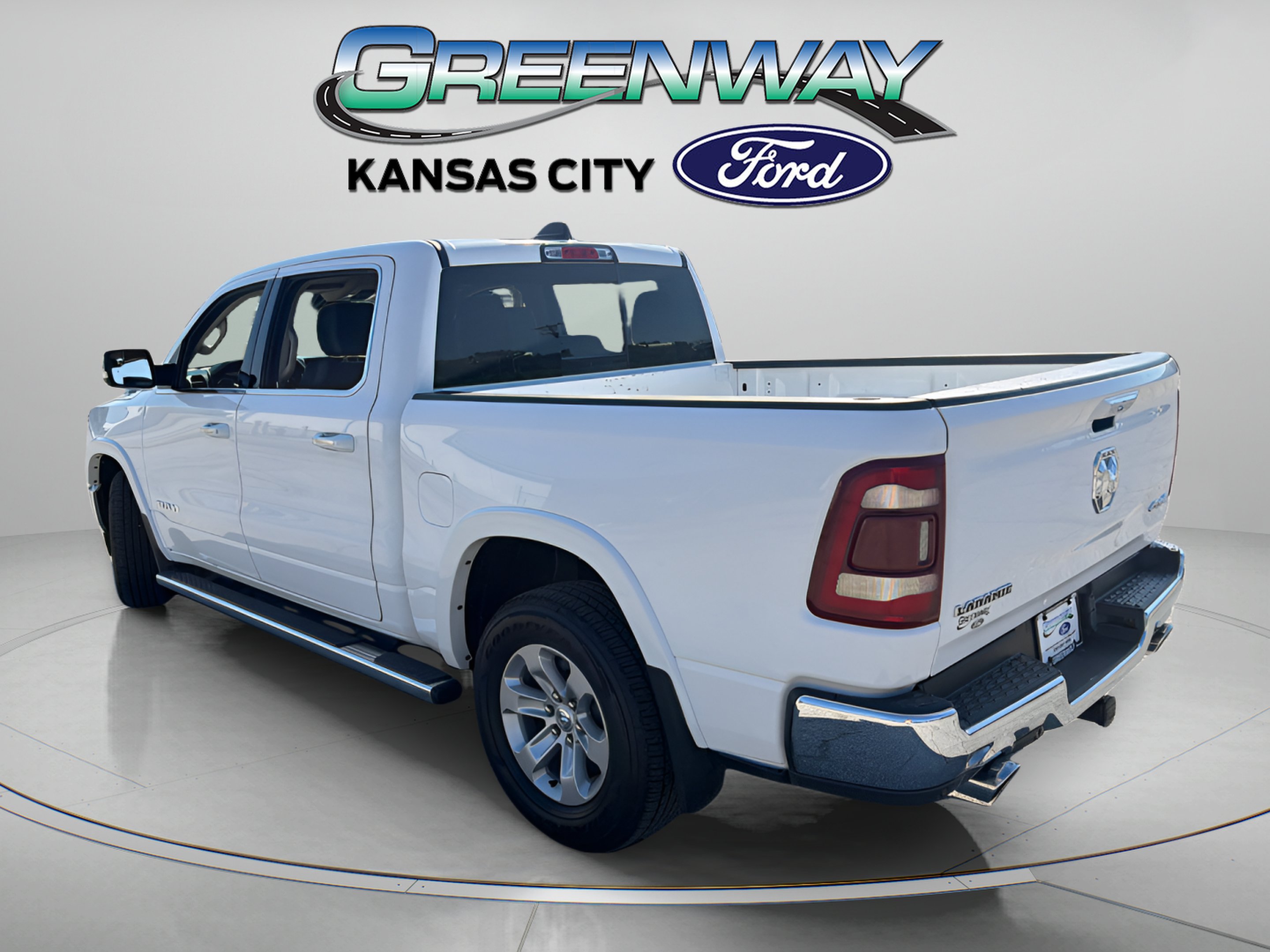Used 2022 Bright White Clearcoat Ram Laramie image 6