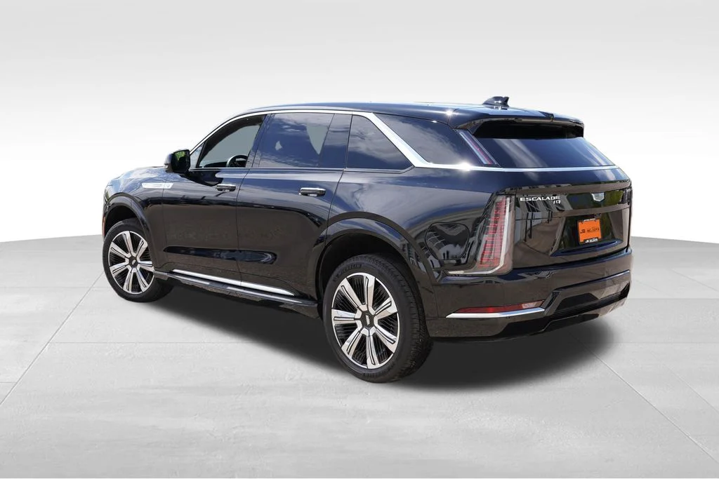 Used 2025 Black Raven Cadillac Luxury 2 image 7
