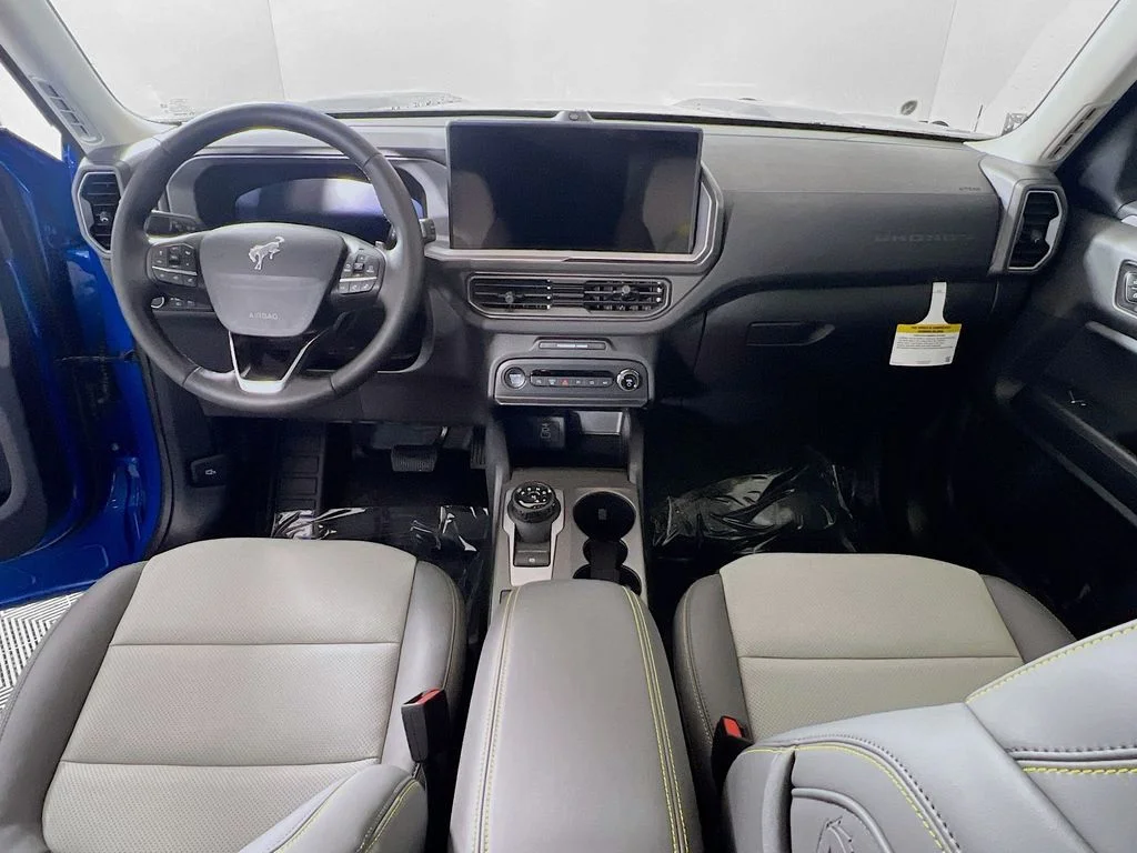 New 2026 Velocity Blue Metallic Ford Badlands image 7