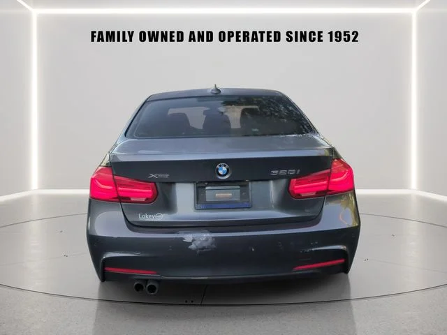 Used 2016 Gray BMW 328i xDrive image 5