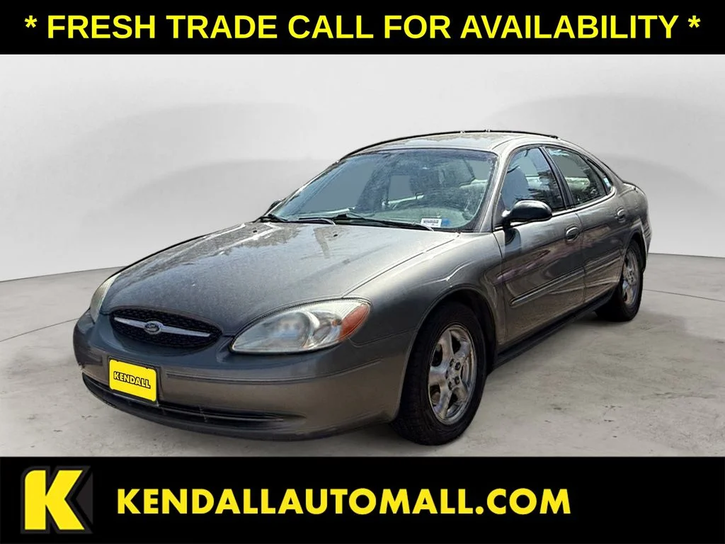 Used 2002 Silver Ford SE image 1