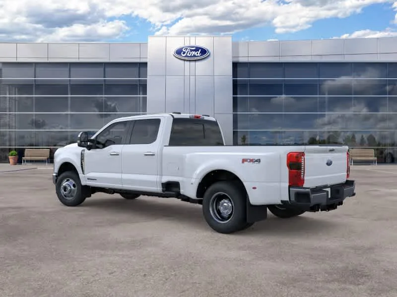 New 2026 Oxford White Ford LARIAT image 5