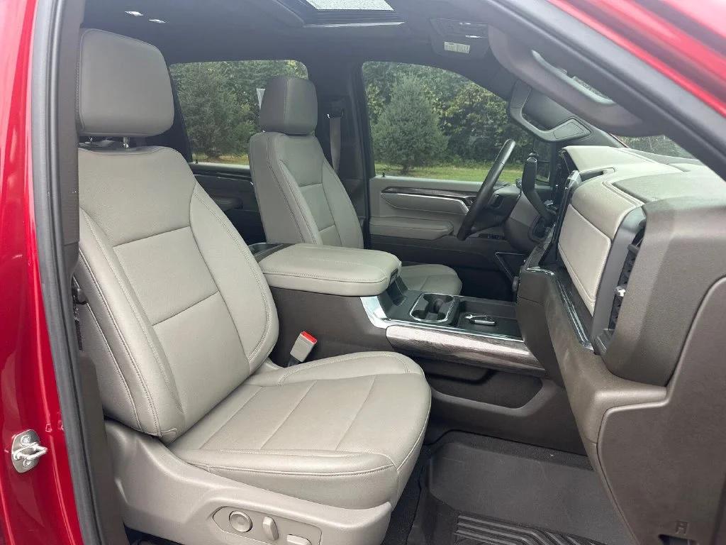 Used 2024 Red Chevrolet LTZ image 22