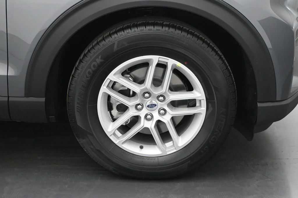 New 2026 Gray Ford Active image 23