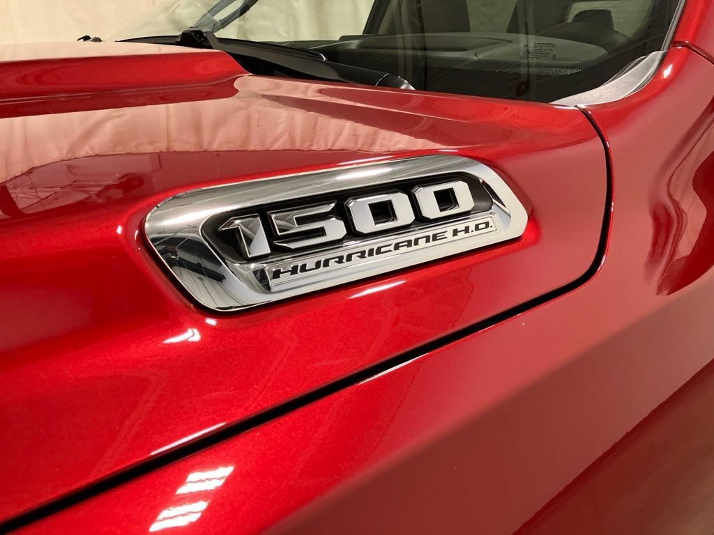 New 2026 Molten Red Pearl-Coat Exterior Paint RAM Longhorn image 28