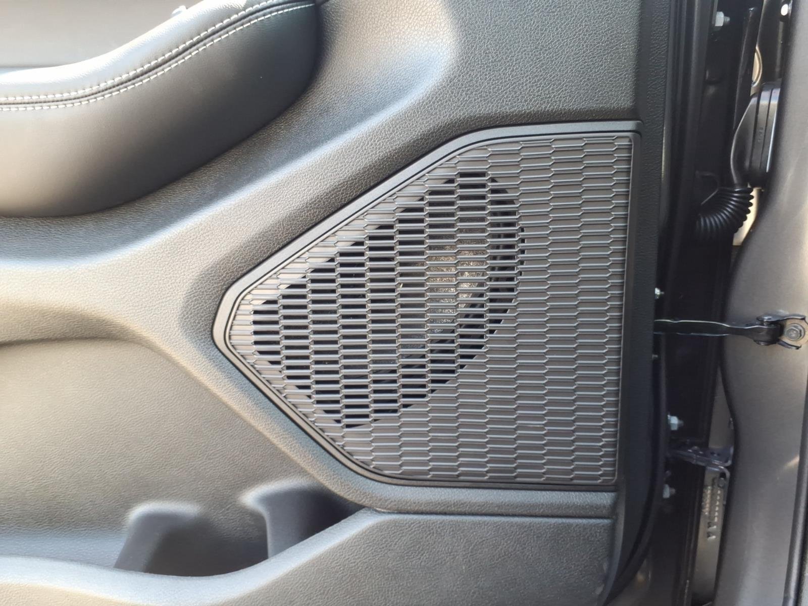 New 2026 Silver Zynith Jeep Laredo Altitude image 6