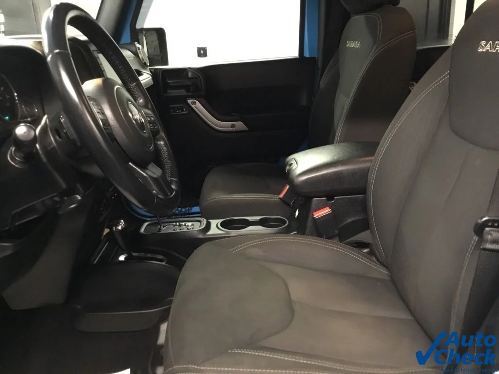 Used 2018 Blue Jeep Unlimited Sahara image 26