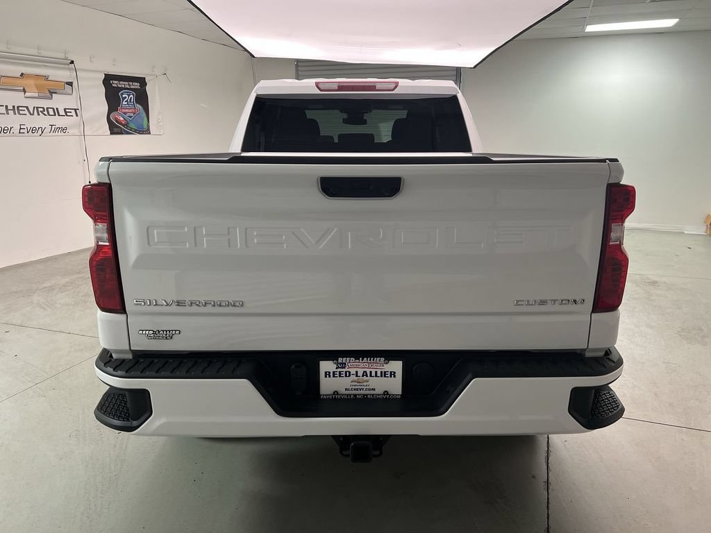 New 2026 Summit White Chevrolet Custom image 7