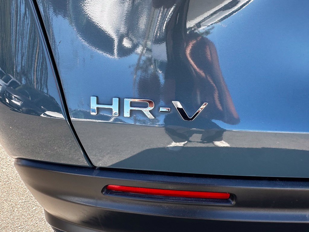 Used 2024  Honda LX image 12