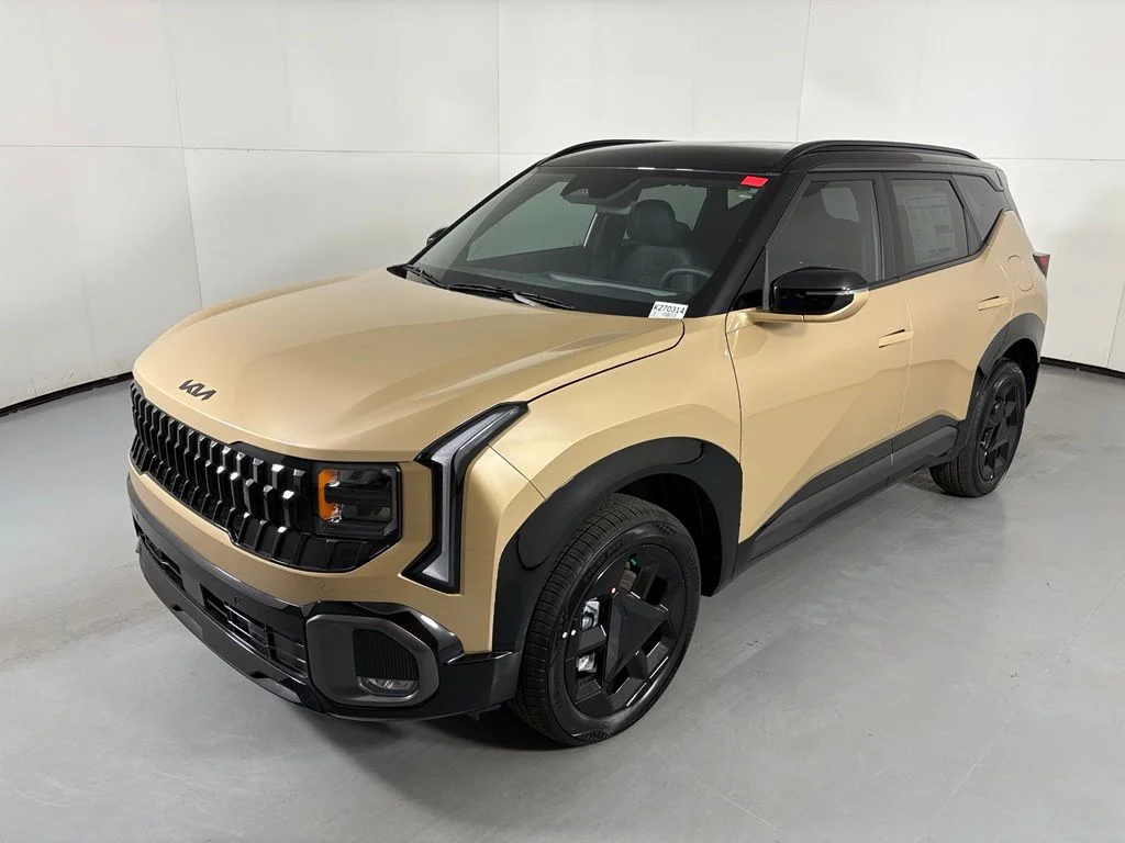 New 2027 Terrain Brown / Black Roof Kia X-Line S image 4