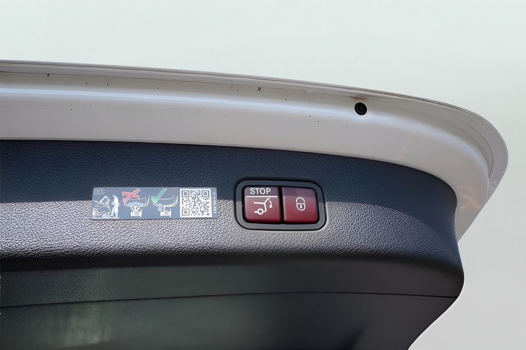 2025 Mercedes-Benz GLC AMG GLC63 S - Photo 36