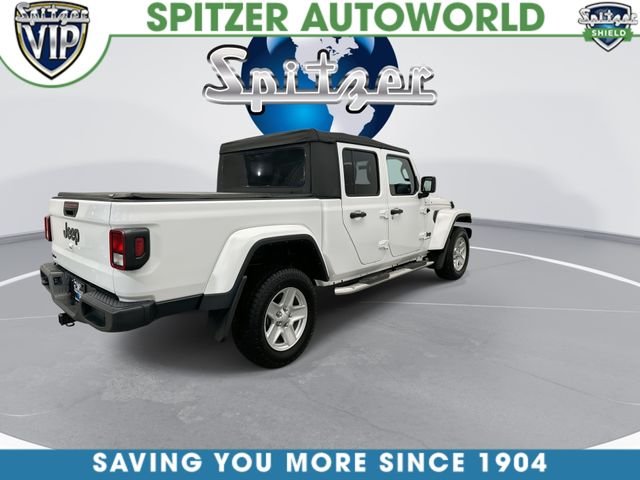 Used 2022 White Jeep Sport image 9