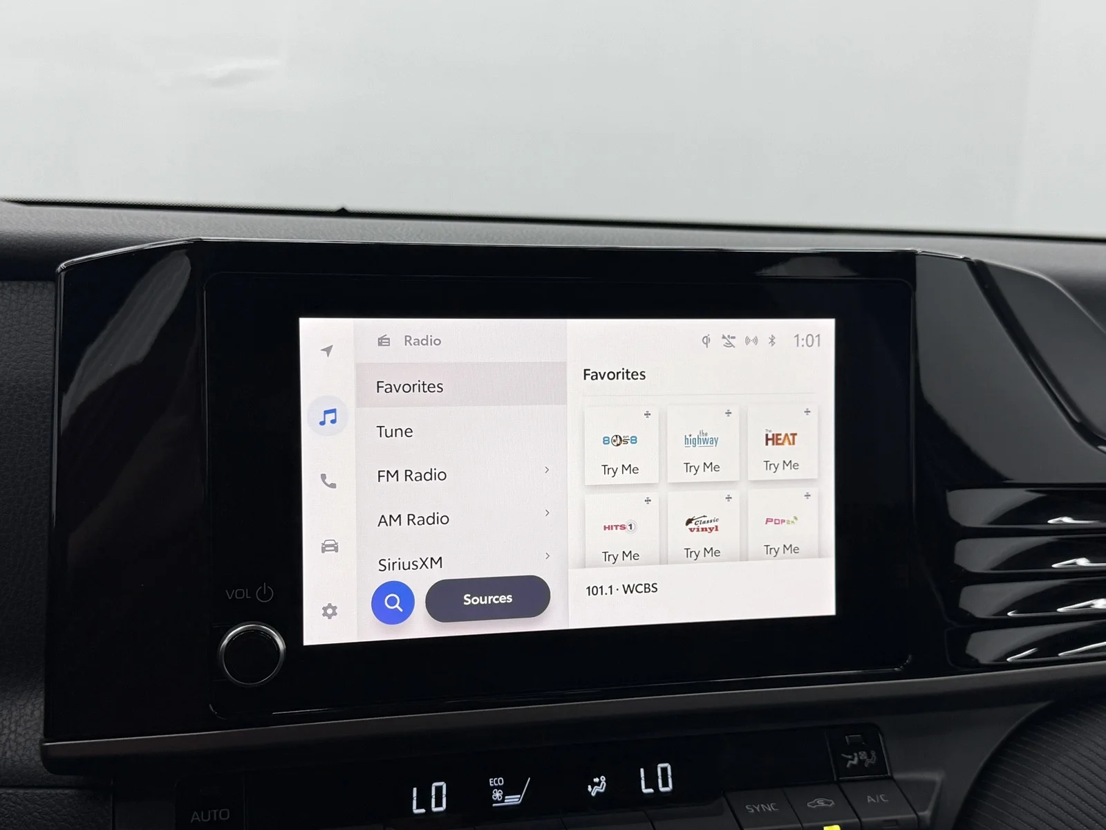 Used 2025 Underground Toyota SE image 16