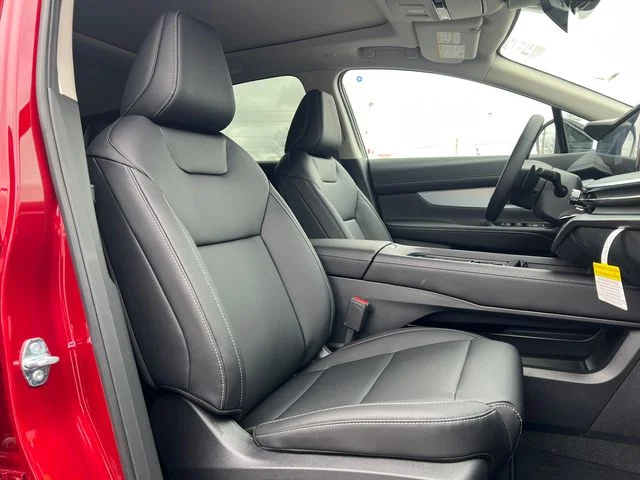 New 2025 Scarlet Ember Tintcoat Nissan SL image 19