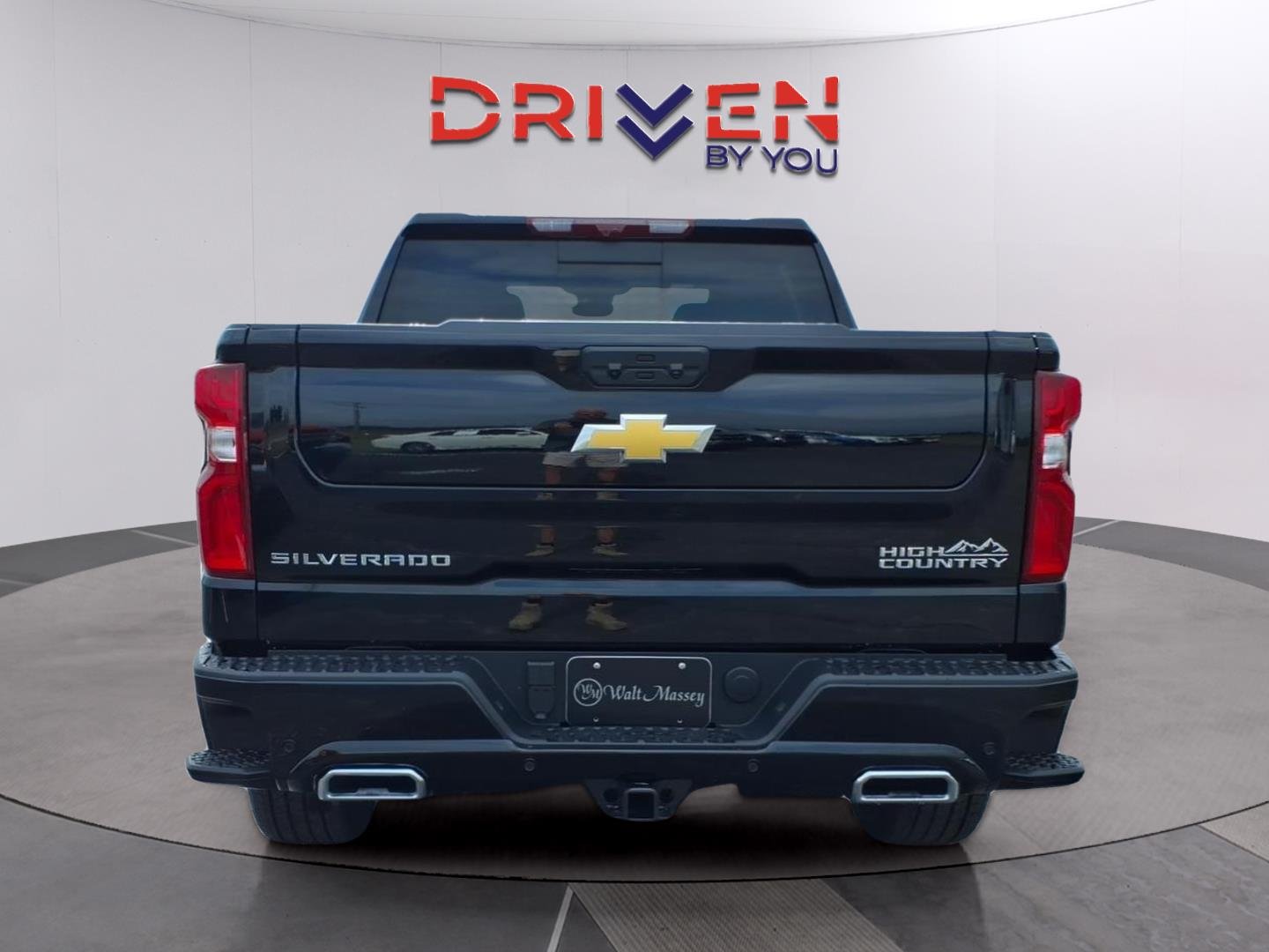New 2026 Black Chevrolet High Country image 4