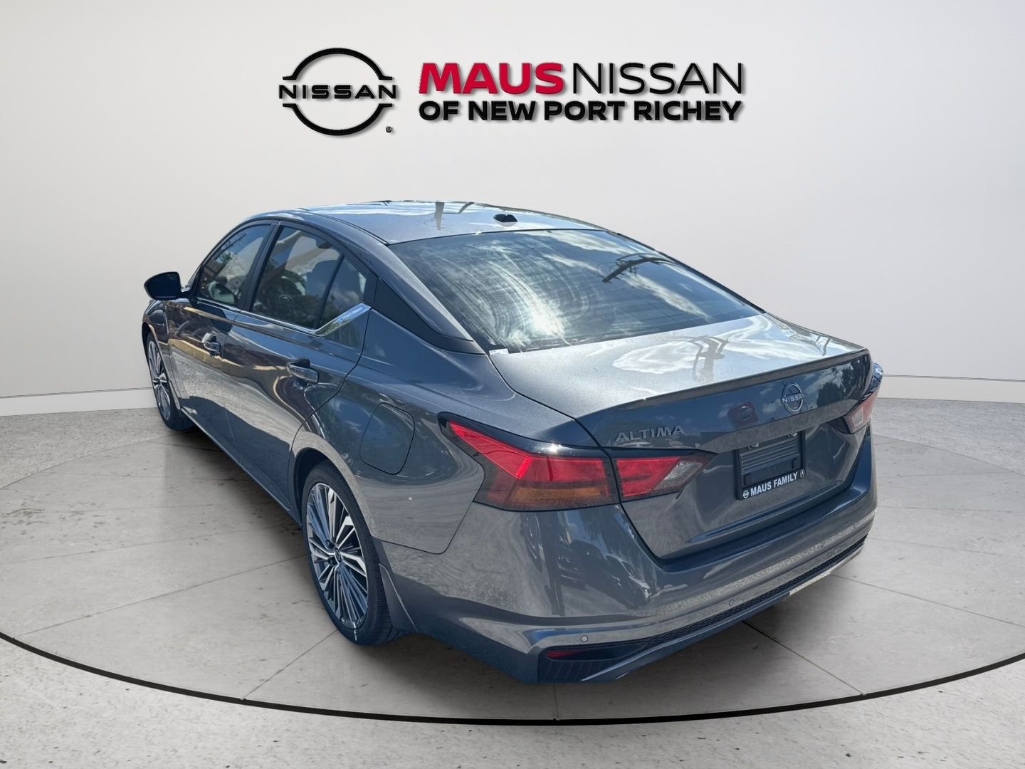 New 2026 Gray Nissan 2.5 SV image 6