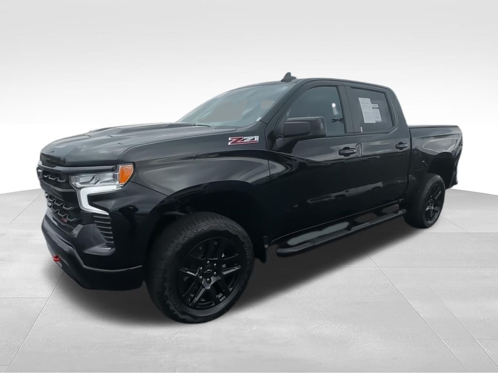 Used 2025 Black Chevrolet LT Trail Boss image 4