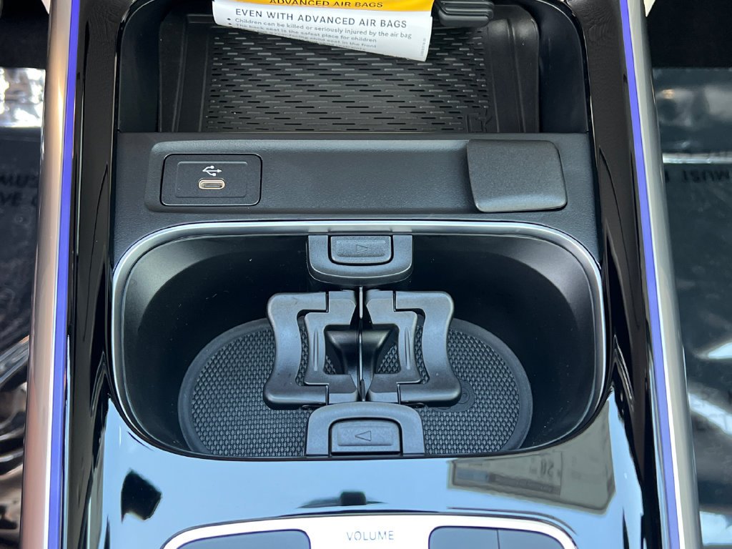 New 2026 Polar White Mercedes-Benz GLA 250 image 59