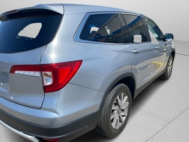 Certified Used 2019 Lunar Silver Metallic Honda EX image 11