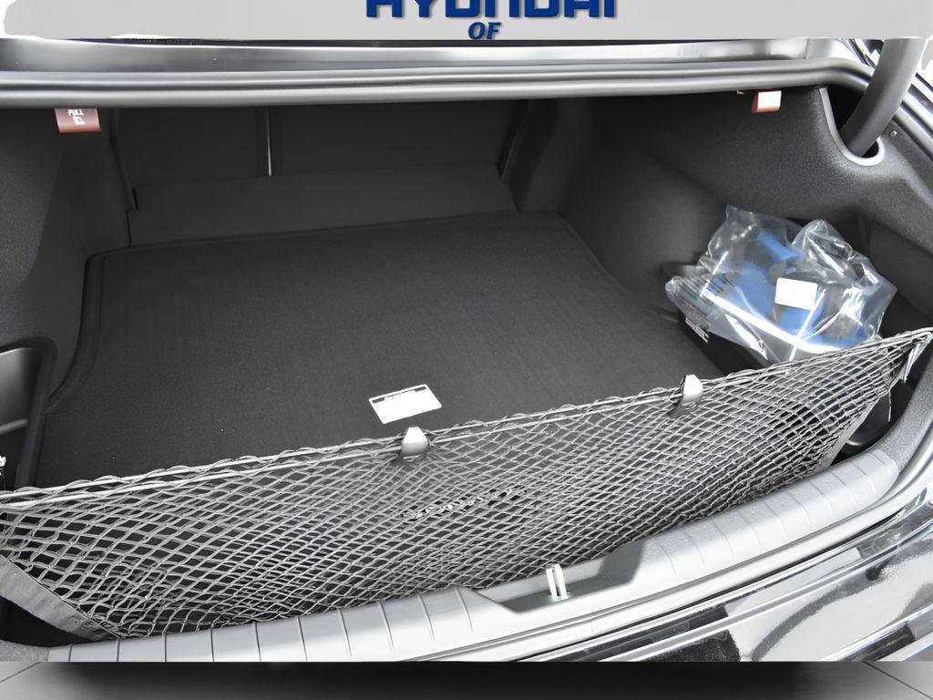 New 2026 Abyss Black Hyundai SEL Sport image 13