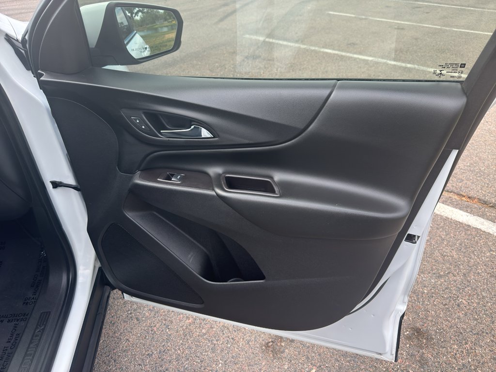 Used 2021 Summit White Chevrolet LT image 9