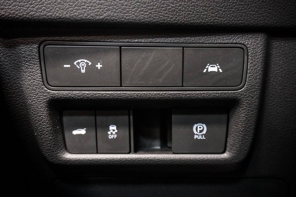 Used 2021 Gray Hyundai SEL Plus image 24