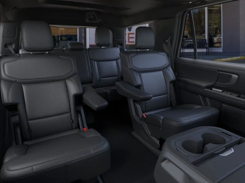 New 2026 White Ford Platinum image 11