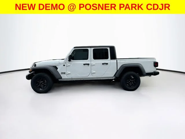 New 2026 Bright White Clear-Coat Exterior Paint Jeep Sport image 8
