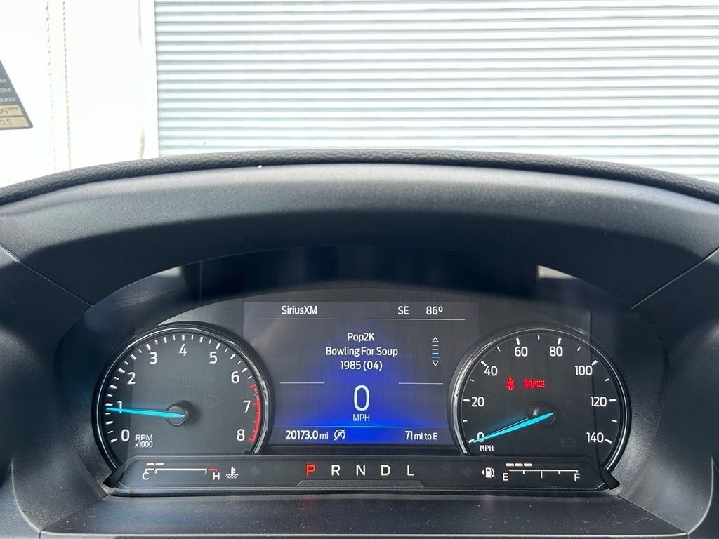 Used 2023 Red Ford XLT image 9