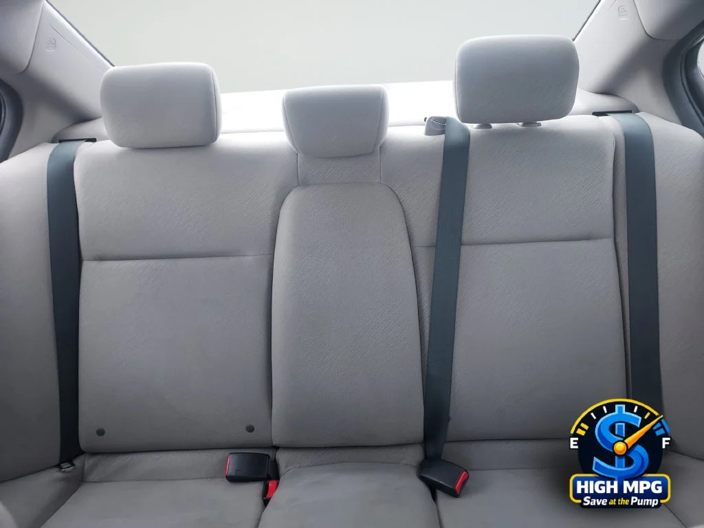 Used 2013 Silver Honda LX image 30