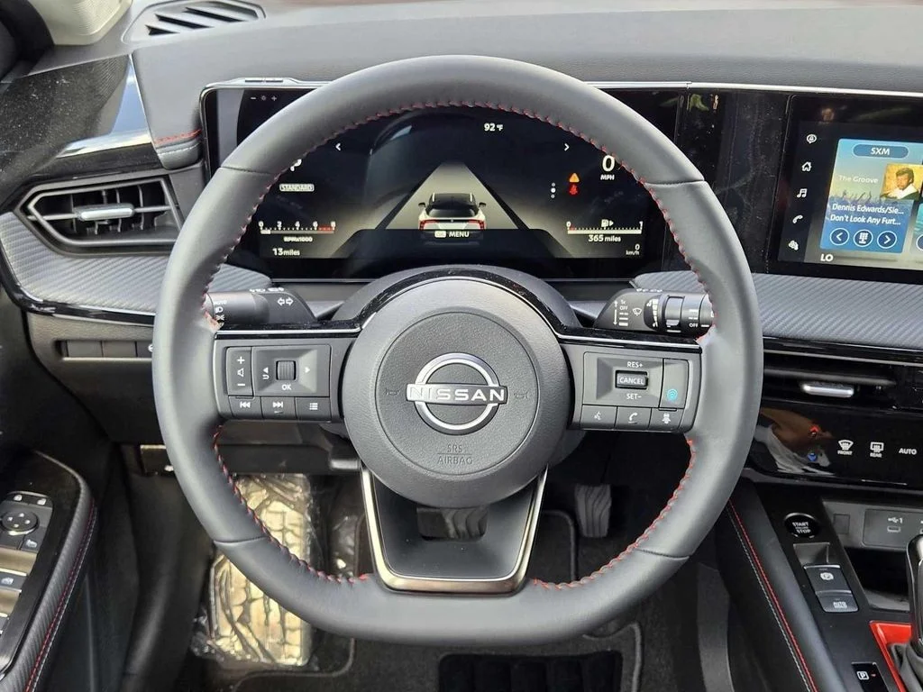 2025 Nissan Kicks SR - Photo 18