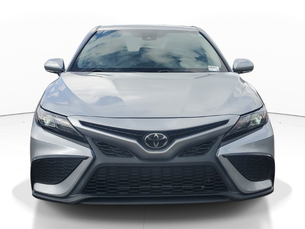 Used 2024 Silver Toyota SE image 3